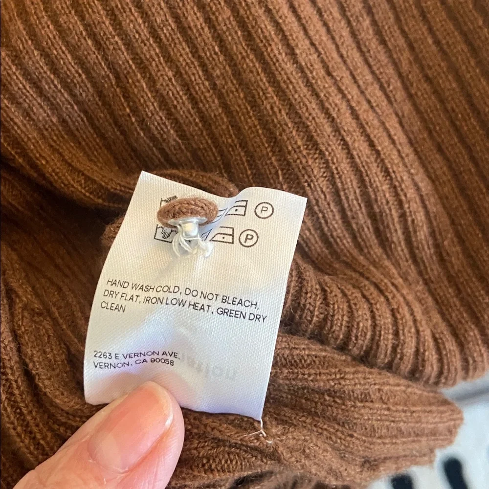 Reformation Brown Ribbed Cashmere Sweater - Picture 5 of 5